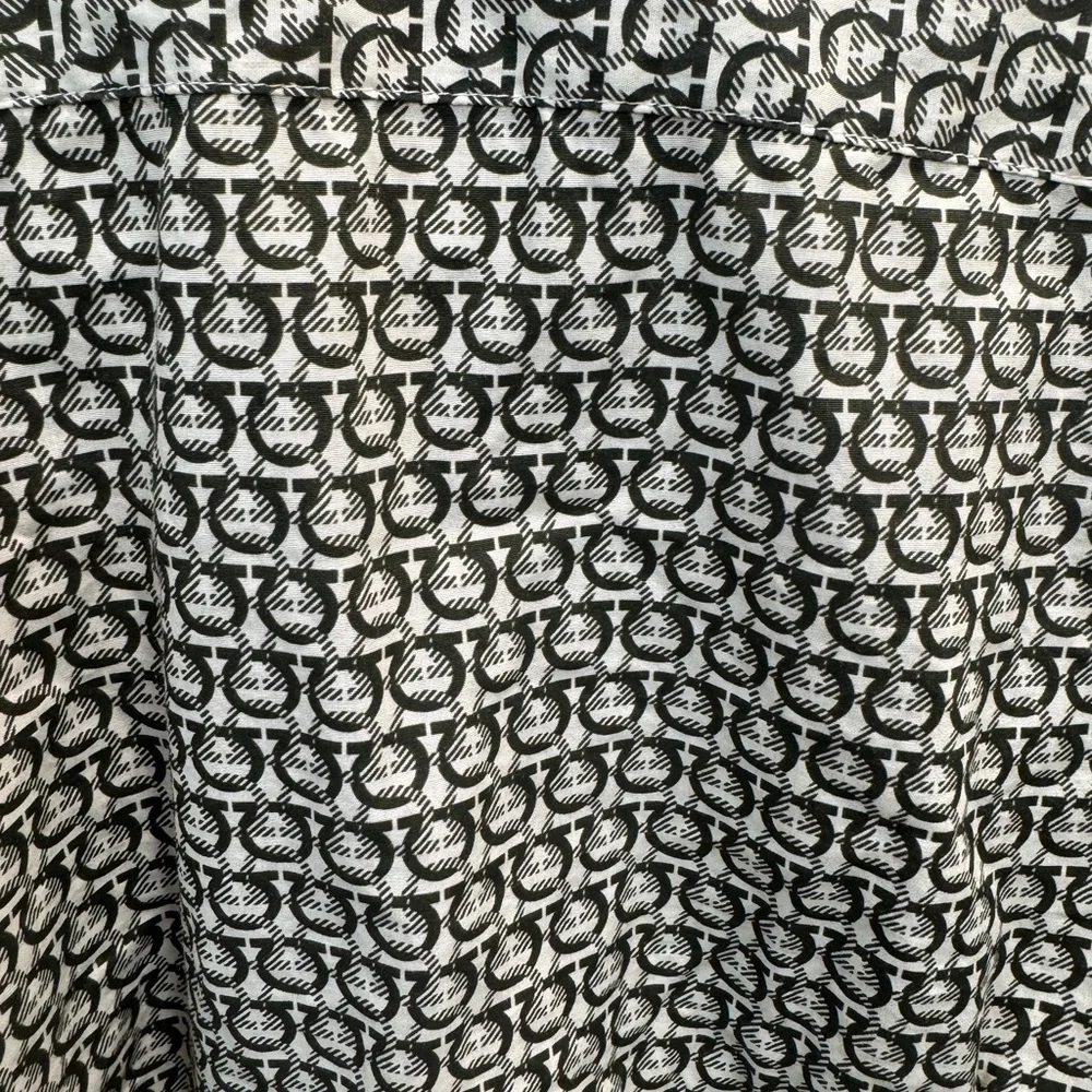 Salvatore Ferragamo Men’s Gancini Logo Print Button-Down Shirt M - Picture 6 of 8